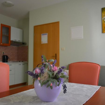 Apartmani Vujcic Μακάρσκα Εξωτερικό φωτογραφία