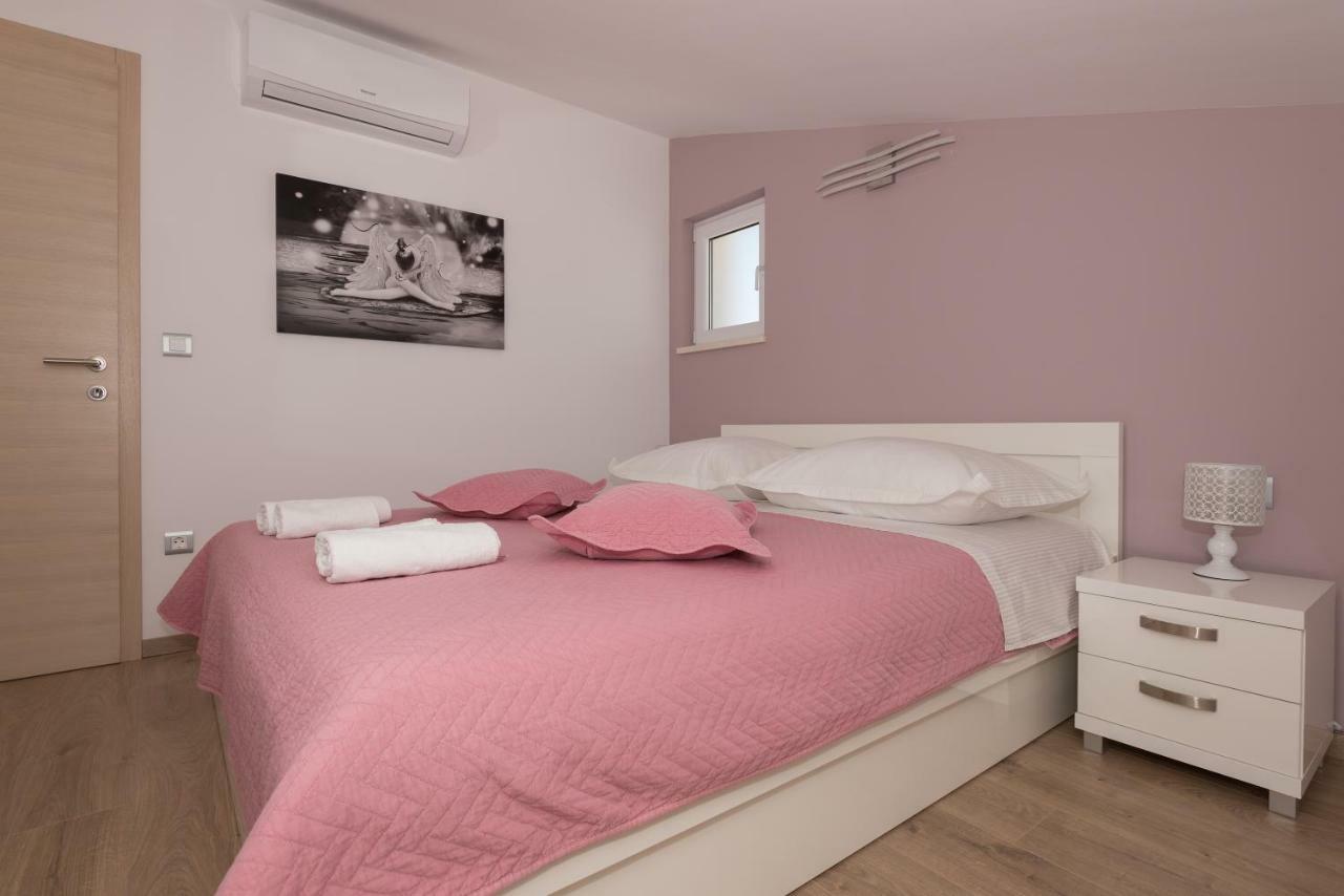 Apartmani Vujcic Μακάρσκα Εξωτερικό φωτογραφία