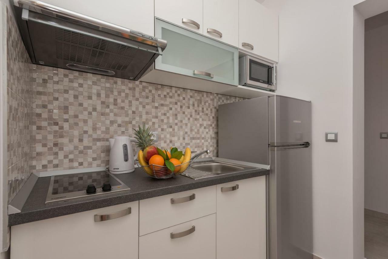 Apartmani Vujcic Μακάρσκα Εξωτερικό φωτογραφία